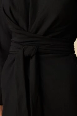 Russo Luxe Fleece Dress - Black 7 Russo Luxe Fleece Dress - Black -AGOLDE Shop 9597R1 Russo Black 4