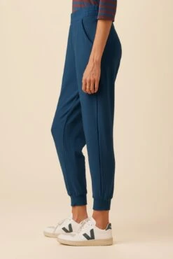 Skylar Luxe Fleece Jogger - Azure -AGOLDE Shop 9647 Skylar Luxe Azure 2