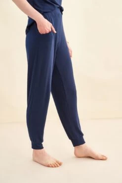 Skylar Dream Rib Joggers - Ocean -AGOLDE Shop 9687 Skylar Dream Rib Navy 1158 web d8db4693 64c1 43d3 98a6 b50c72dc83cb