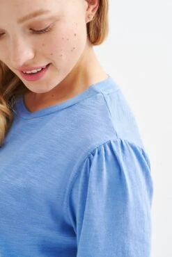 Odilia Reverie Slub Tee - Sky -AGOLDE Shop 9828 Odilia Slub Sky 3182 Web 927af4b2 8116 4491 8abd fb44b206f5a7