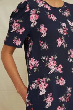 Darla Viscose Dress - Whitby Floral -AGOLDE Shop 9979DarlaViscoseWhitby 0755 web 90b69eb1 688d 4356 a59e 27aacdba4f22