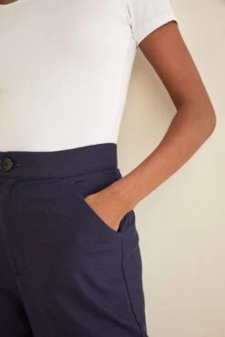 Dava Silk Noil Pants - Navy - ReAmour 19 Dava Silk Noil Pants - Navy - ReAmour -AGOLDE Shop Dava Pant 2444 web 434c8874 638e 427c a059 1f980123d2a0