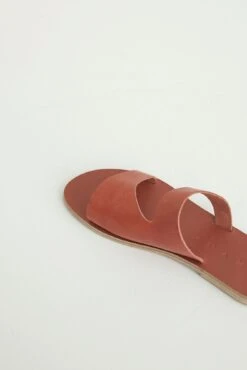 KYMA Lesvos Sandals -AGOLDE Shop KYMA Lesvos Exclusive Brandy Brandy 0081 web