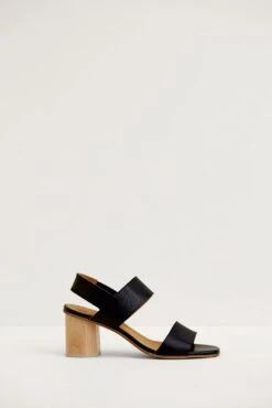 Coclico Bird Sandal - Black