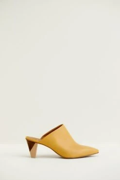 Coclico Jackson Mule - Ginestra Yellow